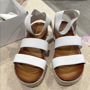 Dream Pairs White Espadrille Shoes with Wide Strap